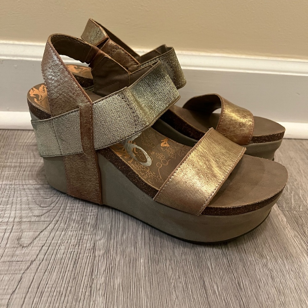 OTBT wedges size 7